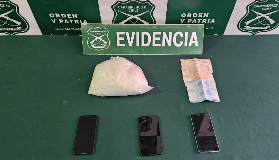 OS7 detuvo a dos sujetos con dos kilos de ketamina dentro de vehículo en Arica