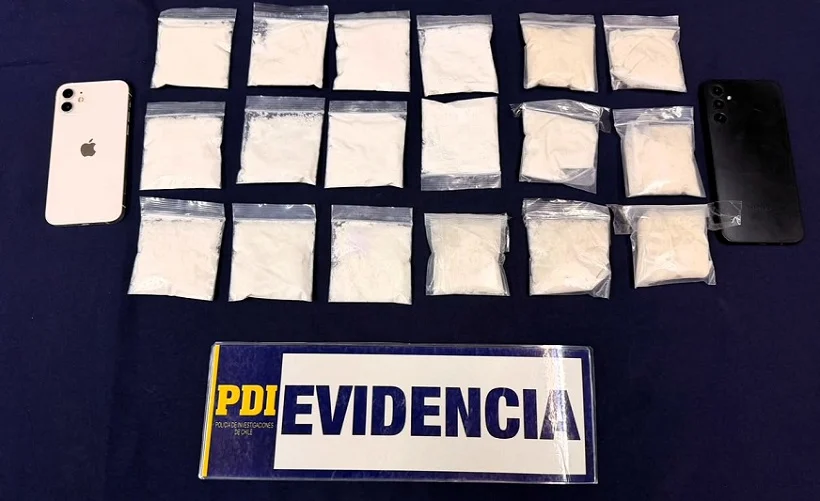 Tenían más de medio kilo de ketamina en zapatillas: PDI detuvo a dos imputadas por tráfico de drogas en Chacalluta