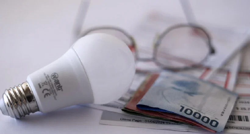Ministra de Energía anunció rebaja en cuentas de la luz del 9,9% en Arica y Parinacota